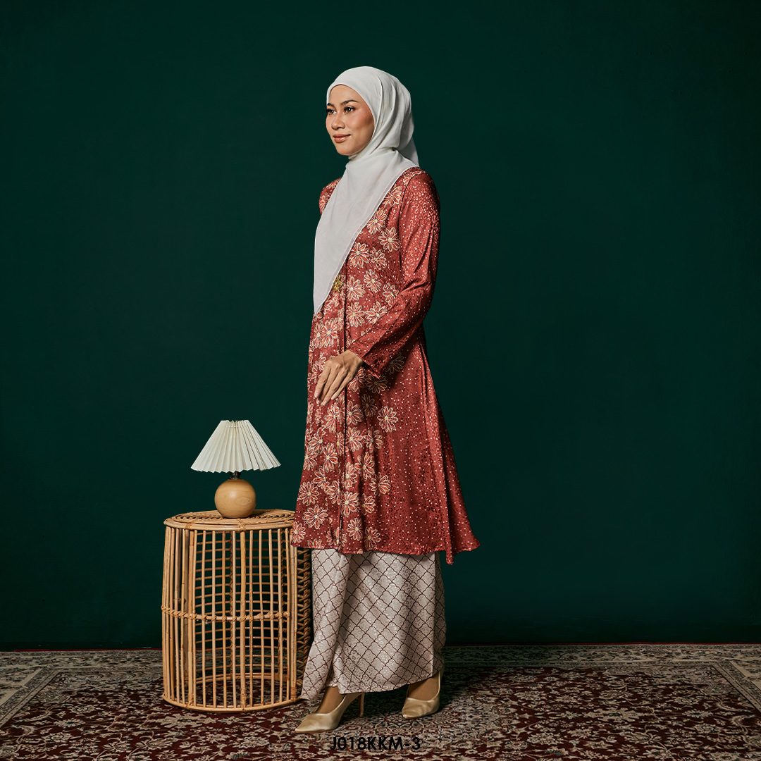 Kebarung Kalthom in Red (J018KKM-3) - Image 2