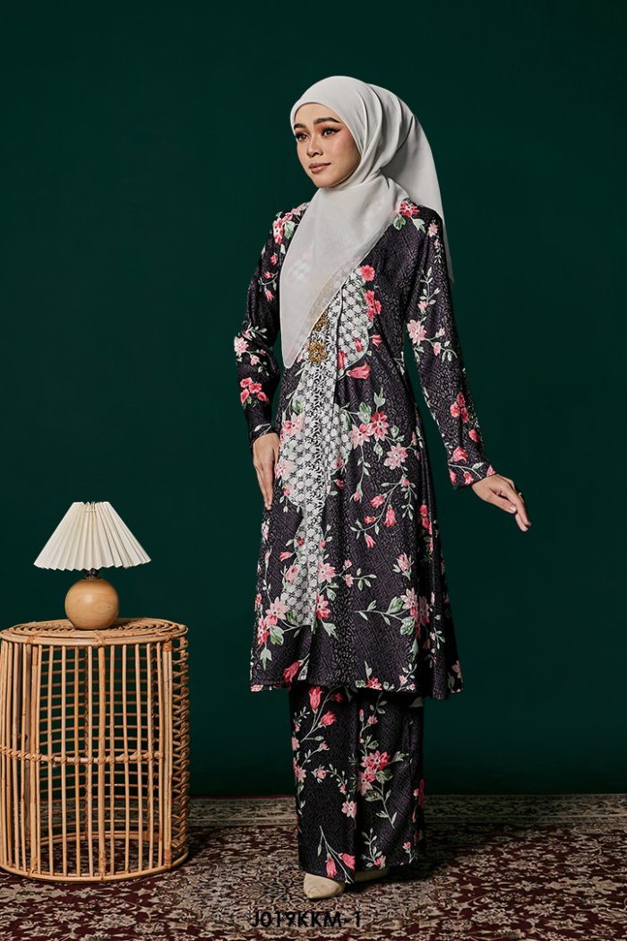 Kebarung Kalthom in Black (J019KKM-1)