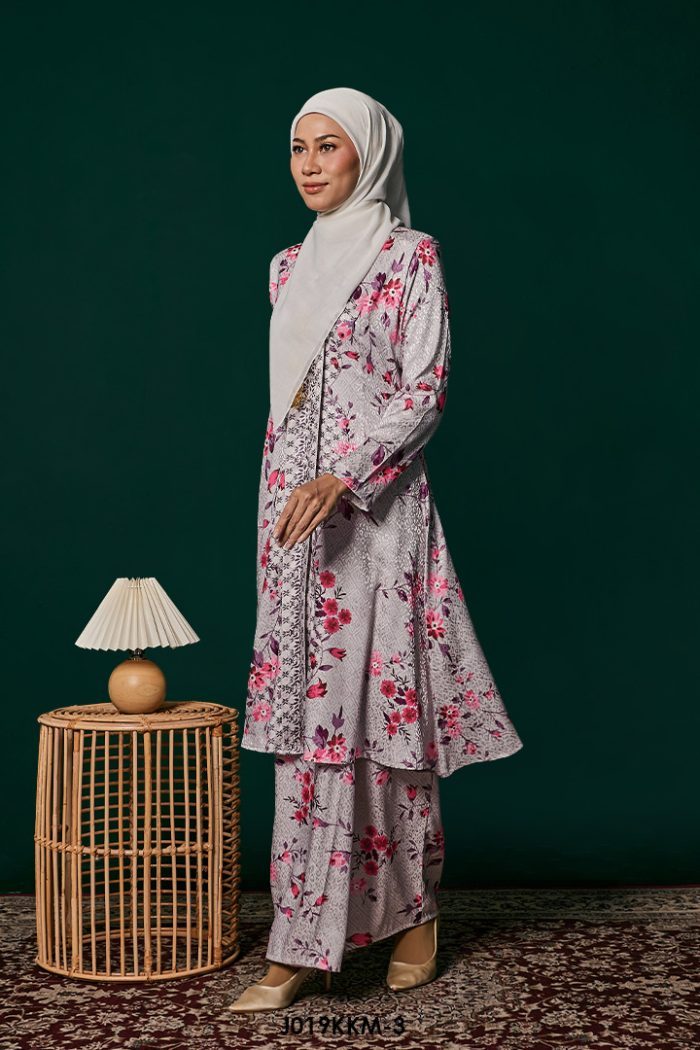 Kebarung Kalthom in White (J019KKM-3)