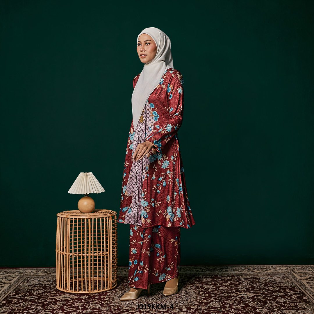 Kebarung Kalthom in Red (J019KKM-4) - Image 2