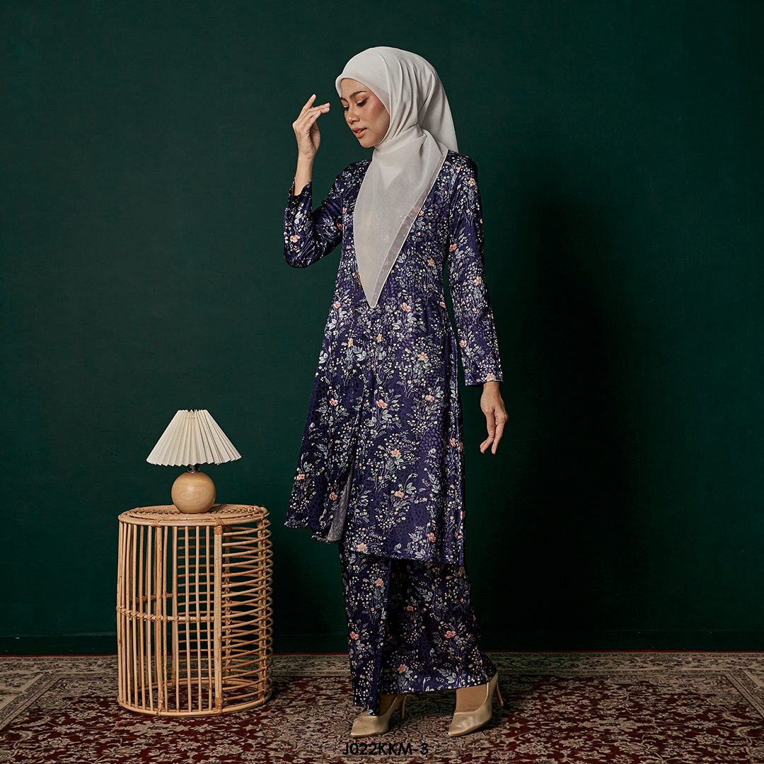 Kebarung Kalthom in Midnight Blue (J022KKM-3) - Image 2