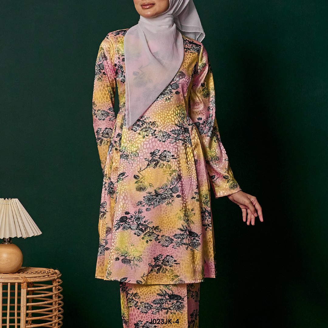 Juliana Kurung in Paddlepop Pink (J023JK-4) - Image 3