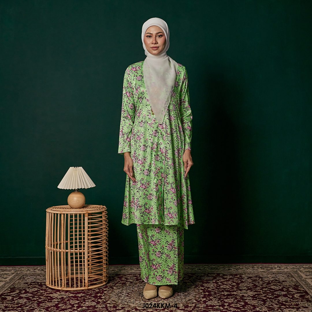 Kebarung Kalthom in Highlight Green (J024KKM-4)