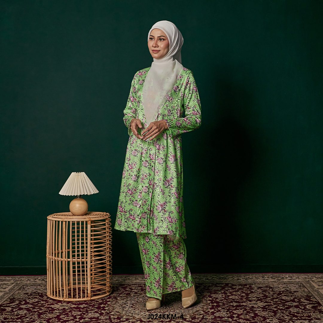 Kebarung Kalthom in Highlight Green (J024KKM-4) - Image 2