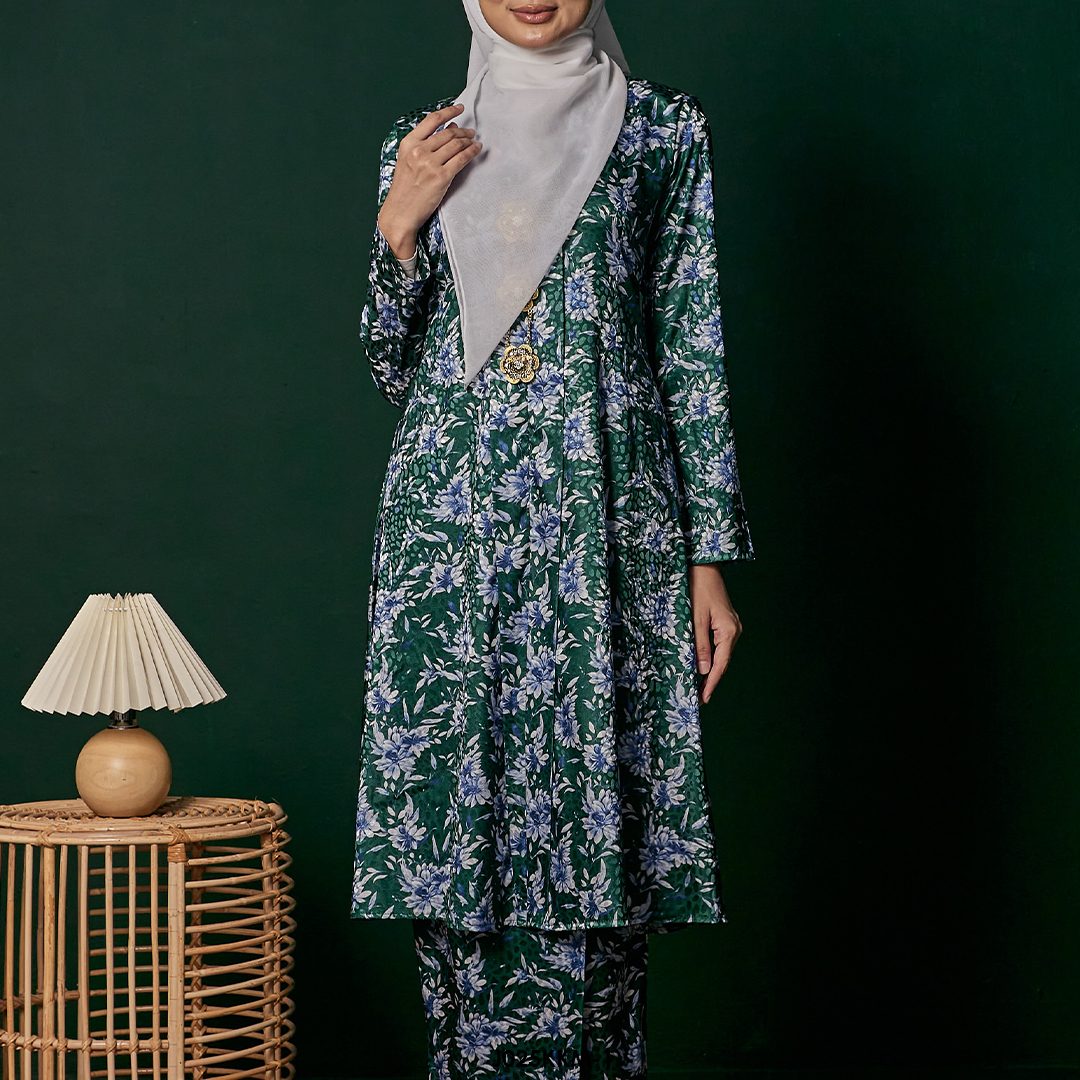 Kebarung Kalthom in Emerald (J025KKM-1) - Image 3