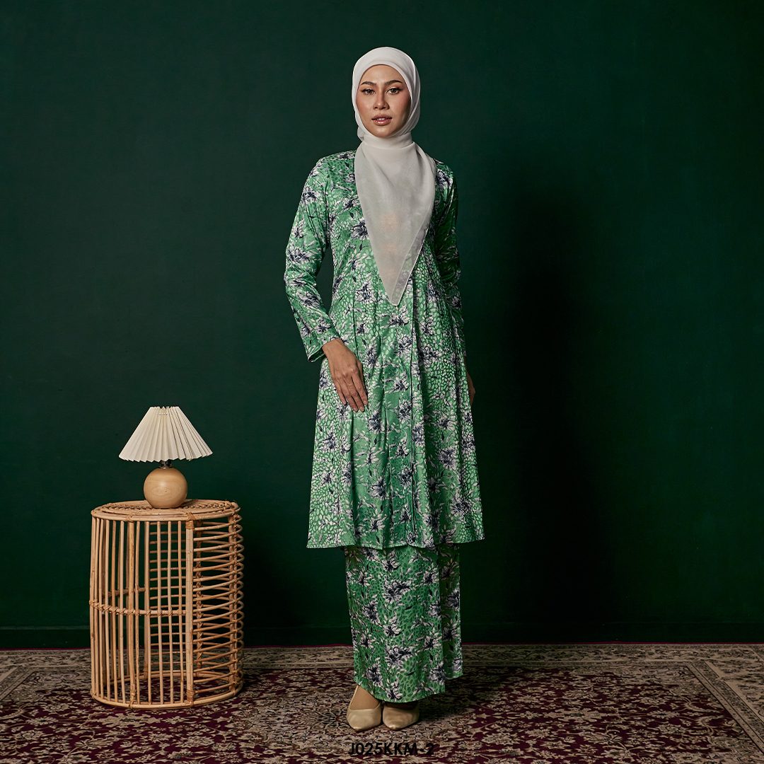 Kebarung Kalthom in Spring Green (J025KKM-2)