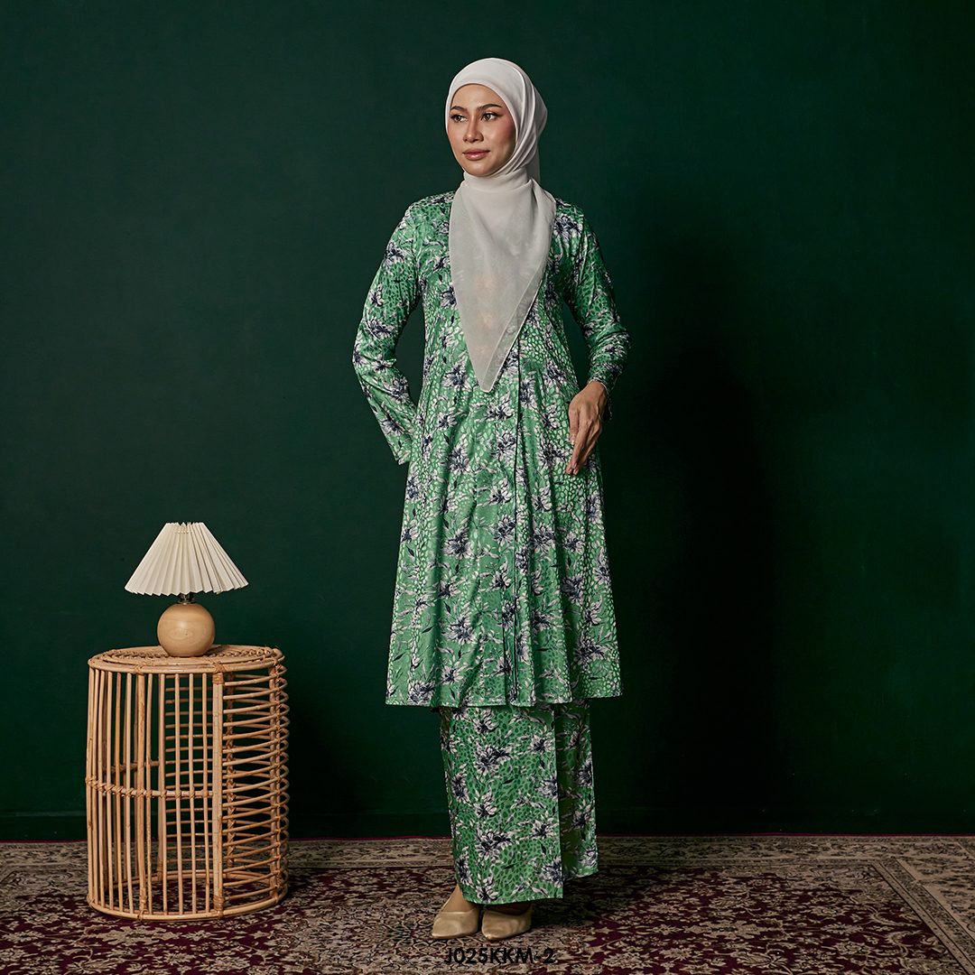 Kebarung Kalthom in Spring Green (J025KKM-2) - Image 2