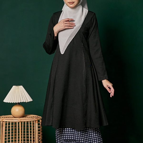 Ameera Kurung in Black (K828AM-3) - Image 4