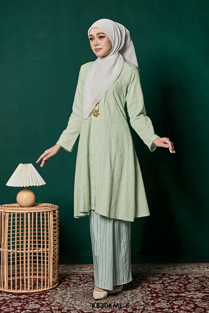 Kebarung Melati in Light Green (K830KML-5)