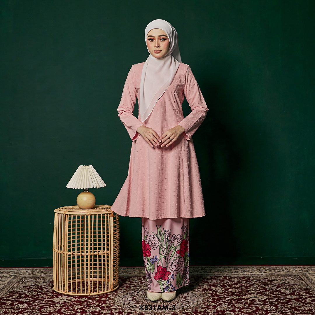Ameera Kurung in Strawberry Milkshake (K831AM-3)