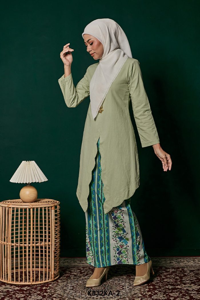 Kebaya Anggun 2.0 in Mint (K832KA-2)