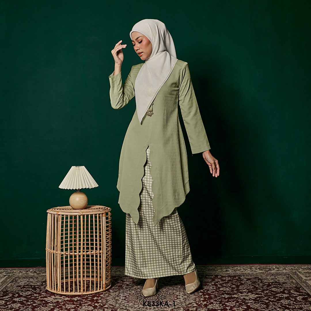 Kebaya Anggun 2.0 in Olive (K833KA-1) - Image 2