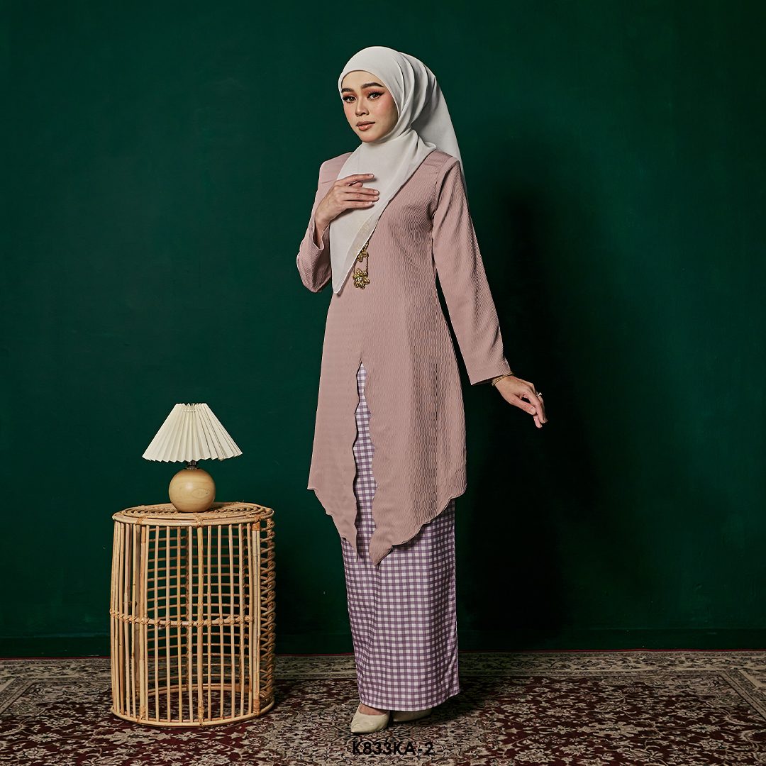Kebaya Anggun 2.0 in Mauve Pink (K833KA-2) - Image 2