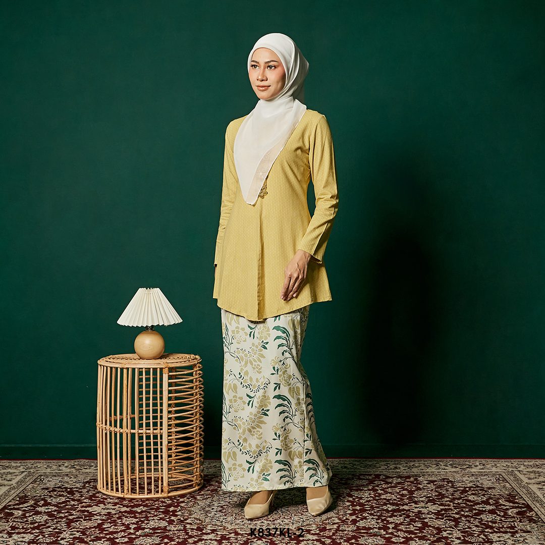 Kebaya Latifah in Butter Yellow (K837KL-2) - Image 2