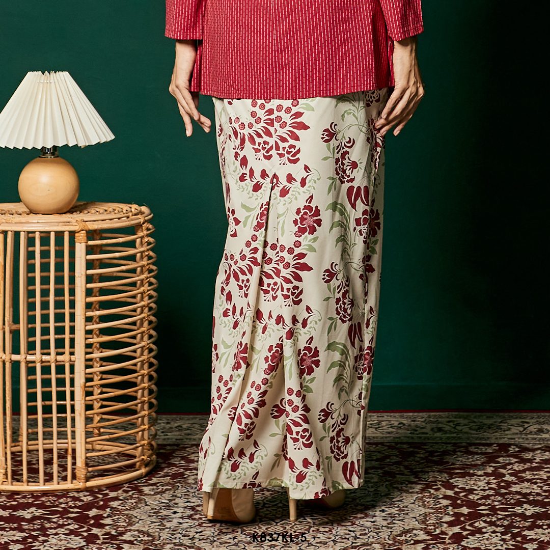 Kebaya Latifah in Red (K837KL-5) - Image 3