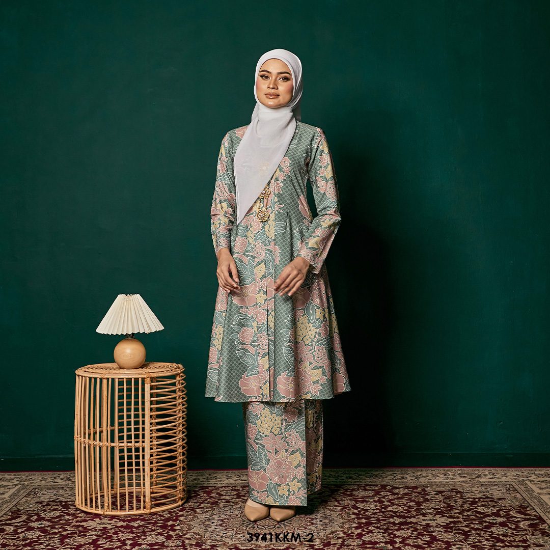 Kebarung Kalthom in Frog Green (3941KKM-2)