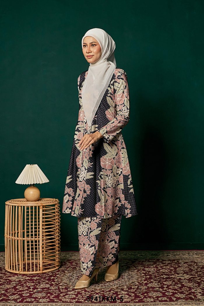 Kebarung Kalthom in Dark Blue (3941KKM-5)