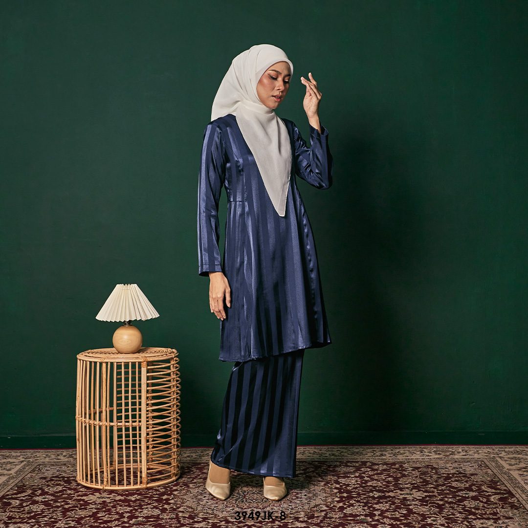 Juliana Kurung in Dark Blue (3949JK-8) - Image 4