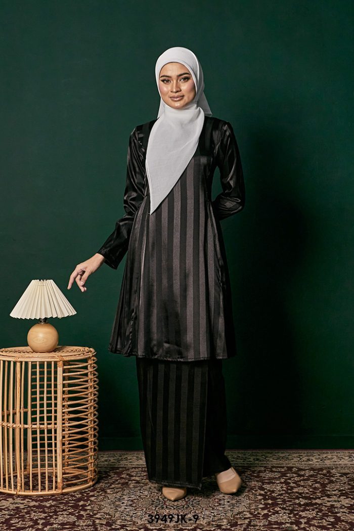 Juliana Kurung in Black (3949JK-9)