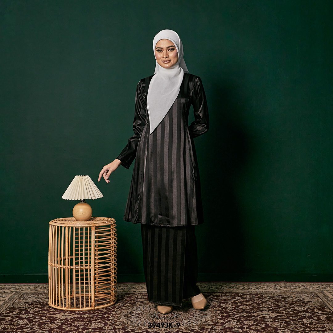 Juliana Kurung in Black (3949JK-9)