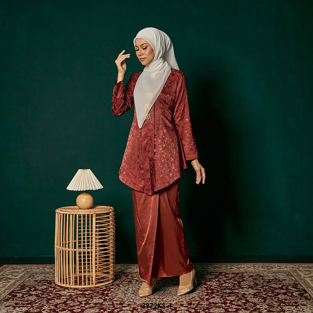 Kebaya Saloma in Deep Brick (3972KS-1) - Image 3