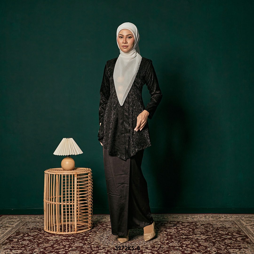 Kebaya Saloma in Black (3972KS-8)
