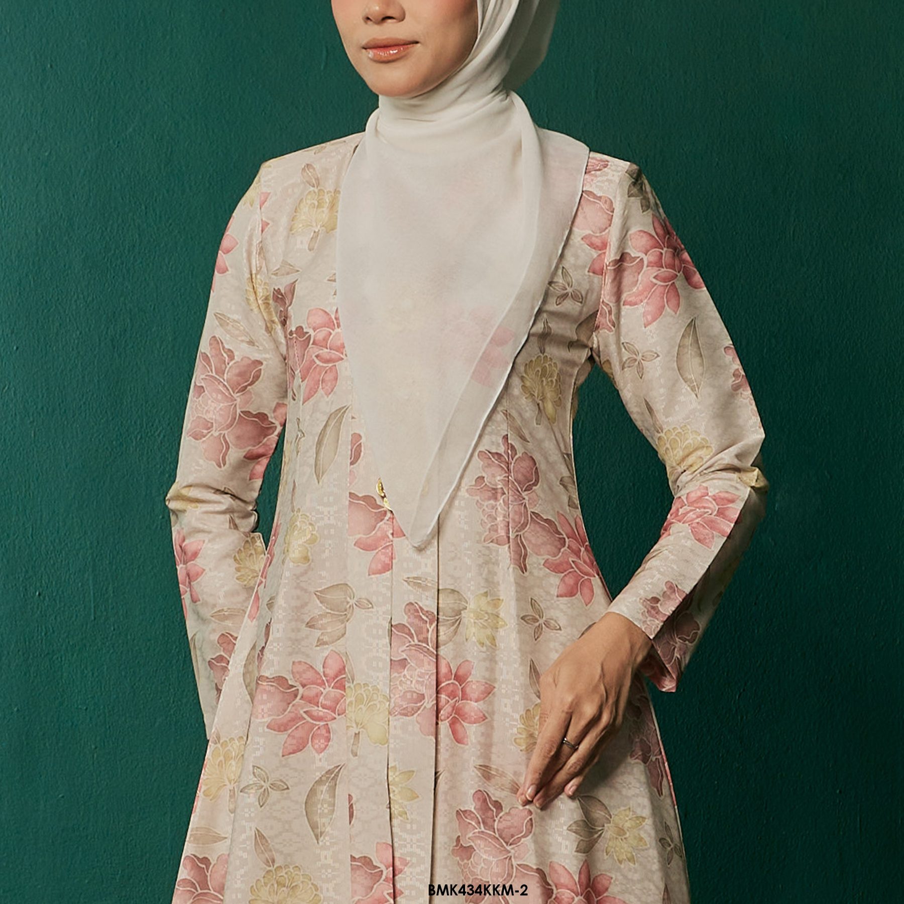 Kebarung Kalthom Batiq Mia in Dusty Rose (BMK434KKM-2) - Image 3