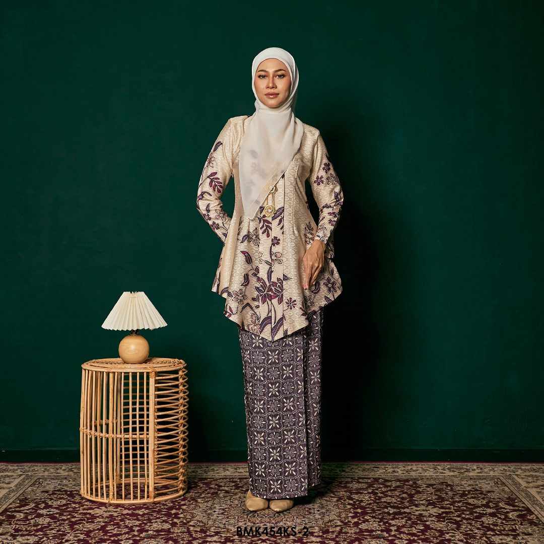 Kebaya Saloma in Deep Purple (BMK454KS-2)