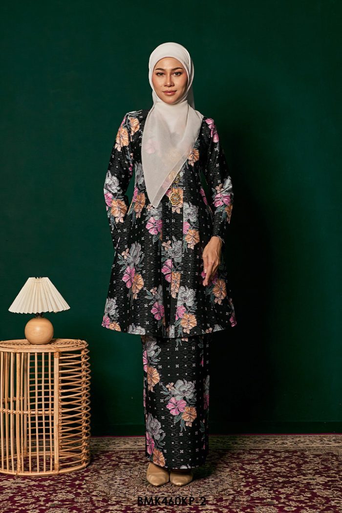 Kebarung Kalthom Petite in Black (BMK460KP-2)