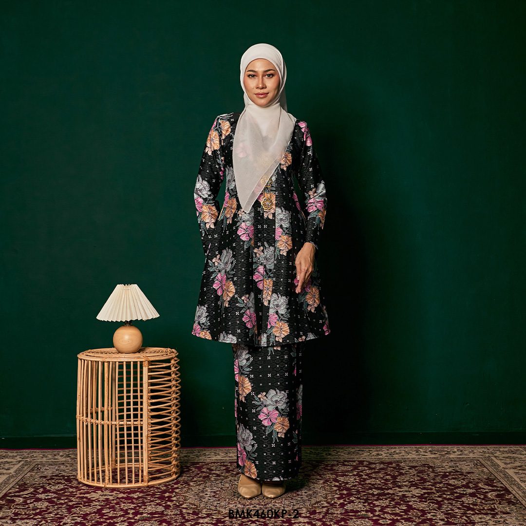 Kebarung Kalthom Petite in Black (BMK460KP-2)