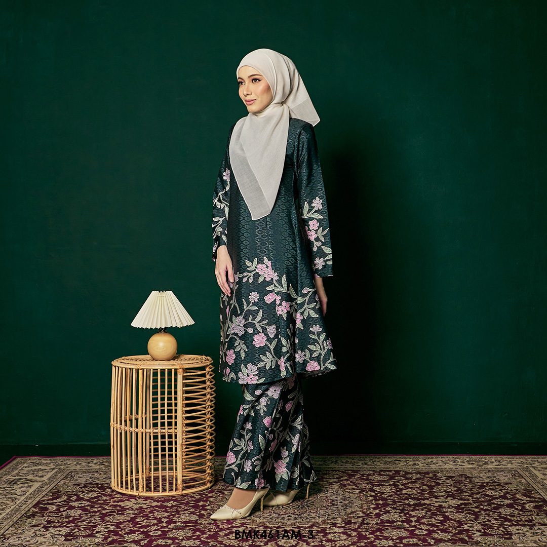 Ameera Kurung Batiq Mia in Deep Emerald (BMK461AM-3) - Image 2