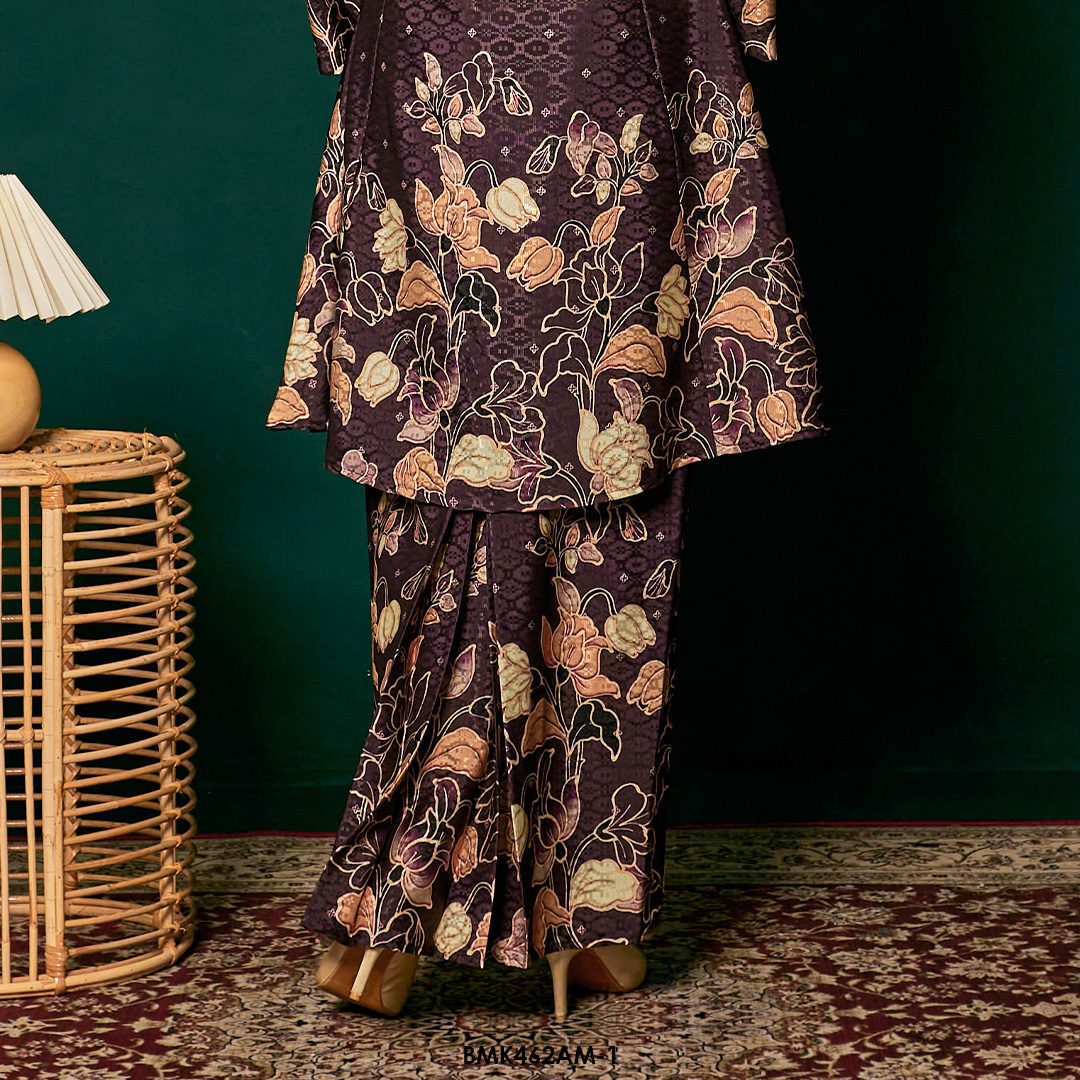 Ameera Kurung Batiq Mia in Deep Purple (BMK462AM-1) - Image 3
