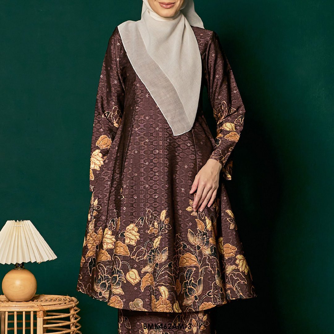 Ameera Kurung Batiq Mia in Rich Brown (BMK462AM-3) - Image 4