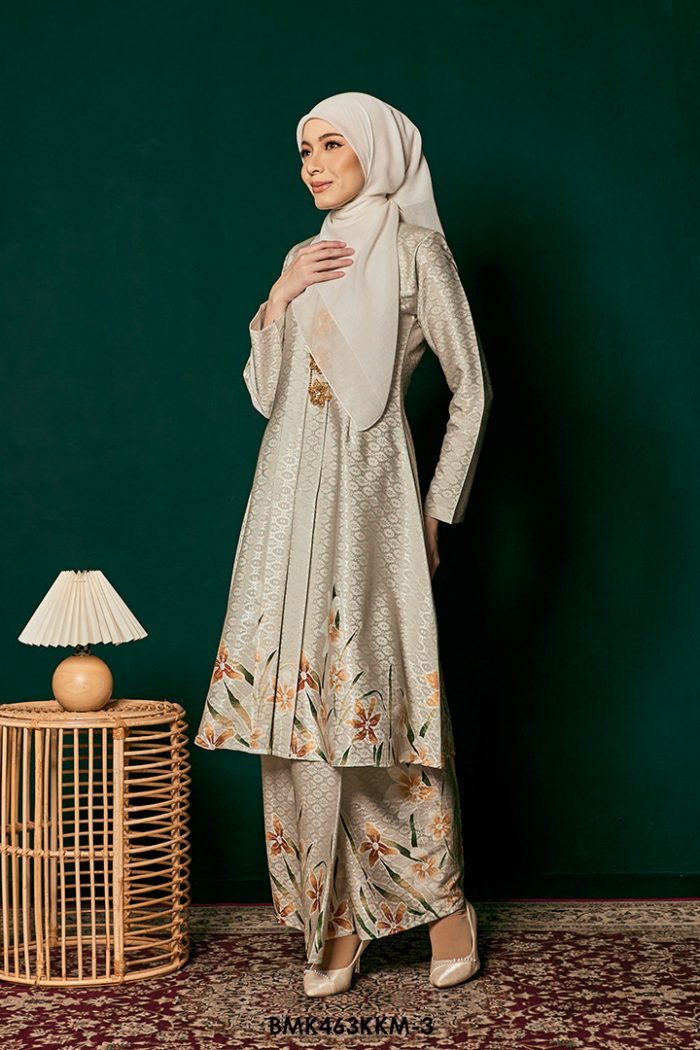 Kebarung Batiq Mia in Pale Green (BMK463KKM-3)