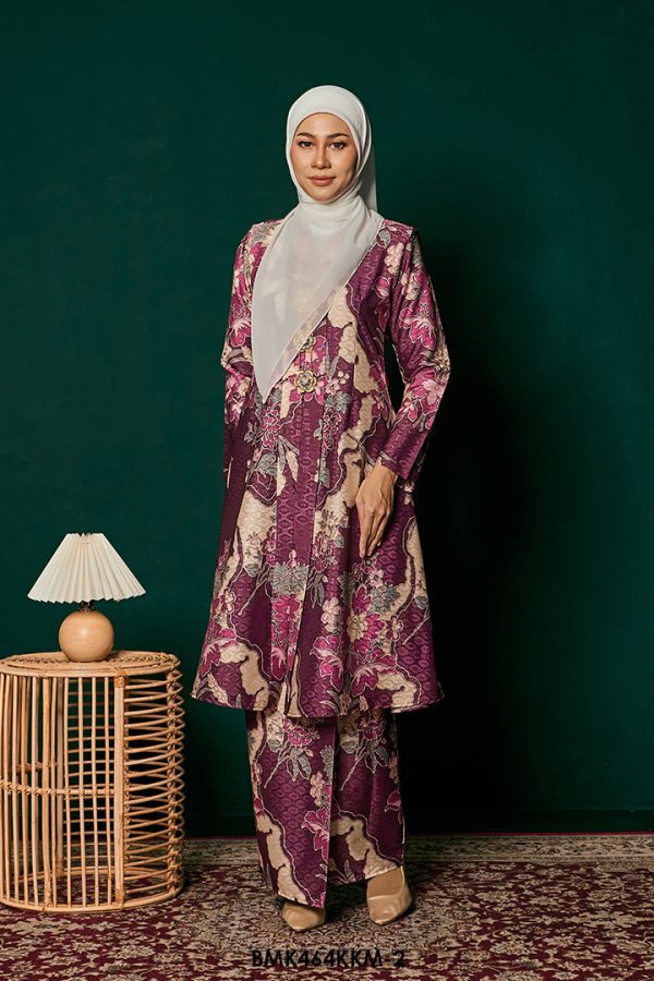 Kebarung Batiq Mia in Burgundy (BMK464KKM-2)