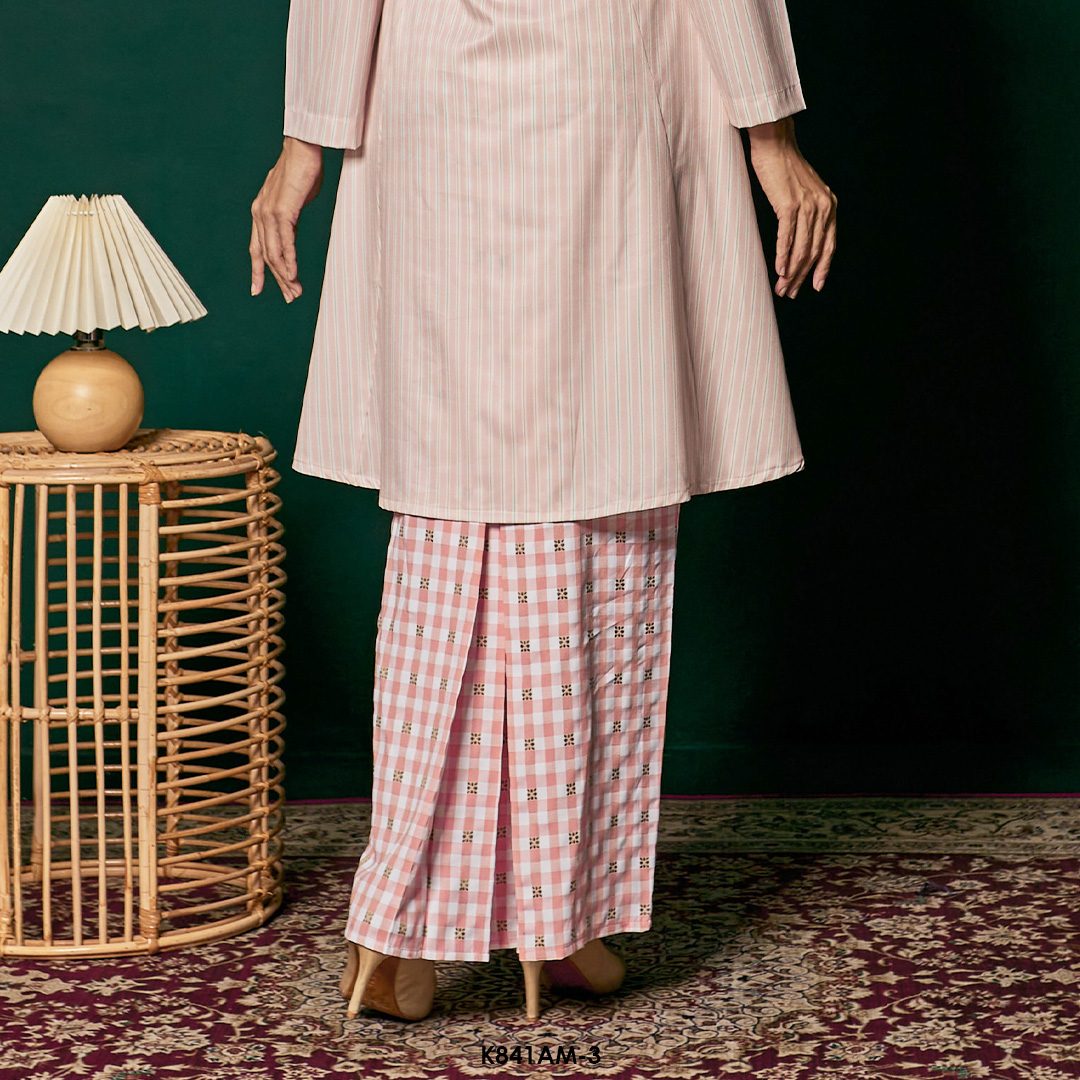 Ameera Kurung in Salmon (K841AM-3) - Image 3